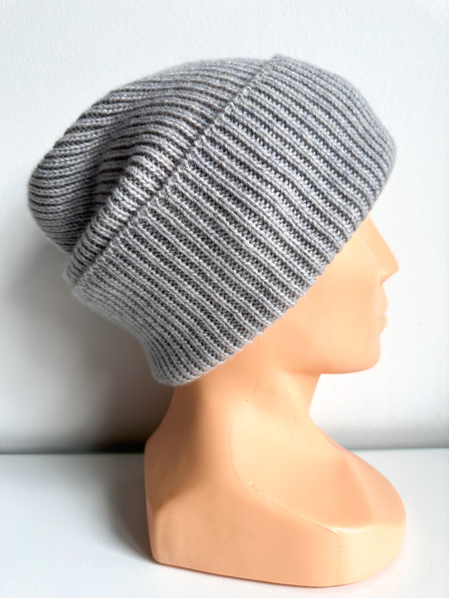 pol_pm_Wywijana-czapka-kaszmirowa-2-0-100-kaszmir-685-Pomice-38057_2