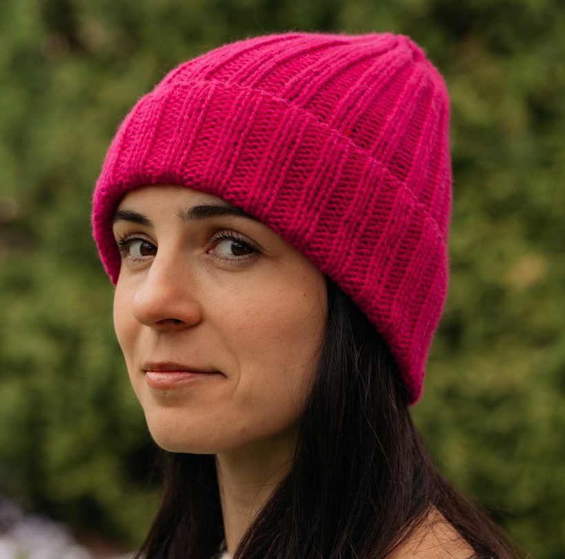 Hand-knitted beanie made from 100% Mongolian cashmere by NitkoweLove