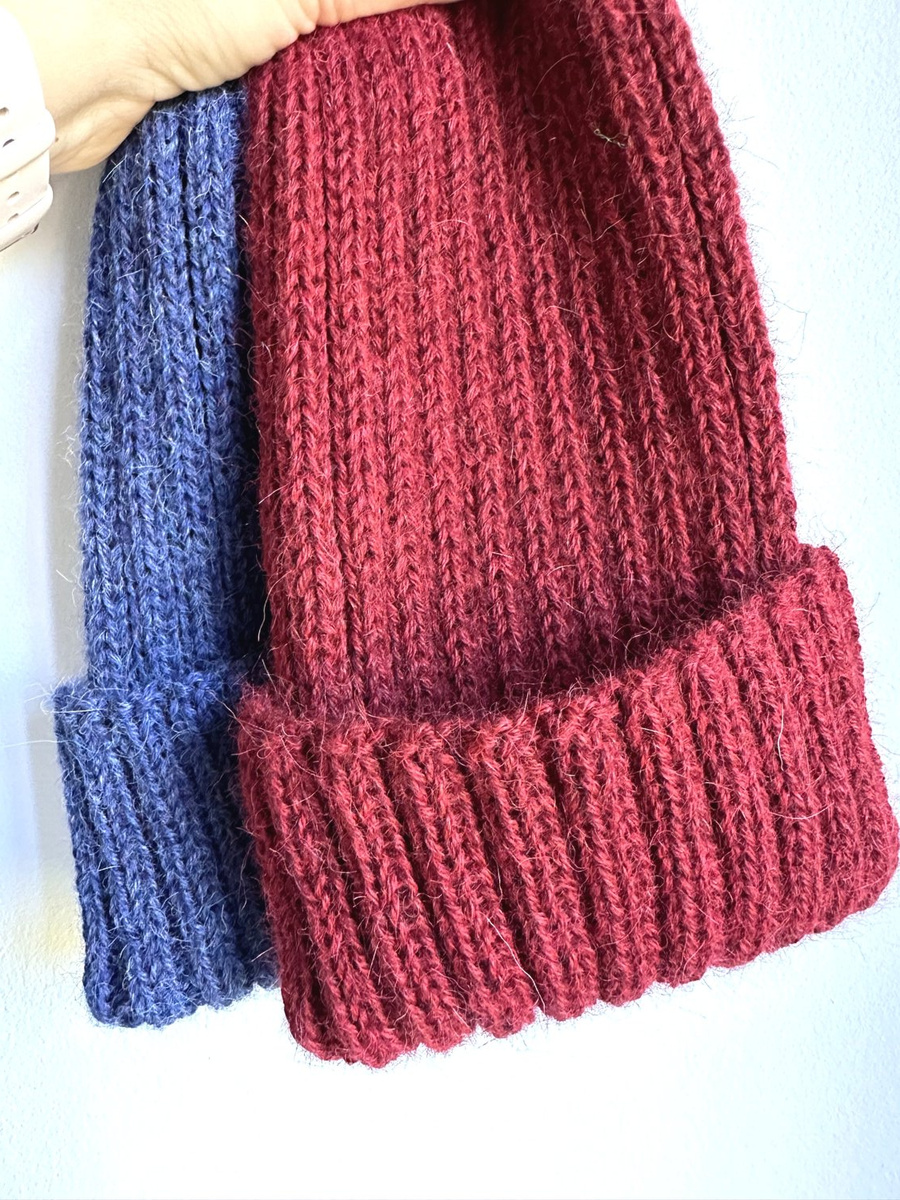 LAURIN Turn-Up Beanie 100% Alpaca 3650 Burgundy