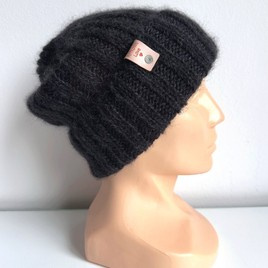 MARGARET – ręcznie robiona czapka wywijana alpaka + moher i jedwab 8903/02 Czarny