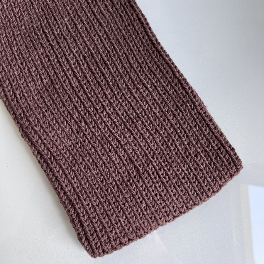 NANA – czapka beanie zimowa 100% baby merino 52 Czekolada