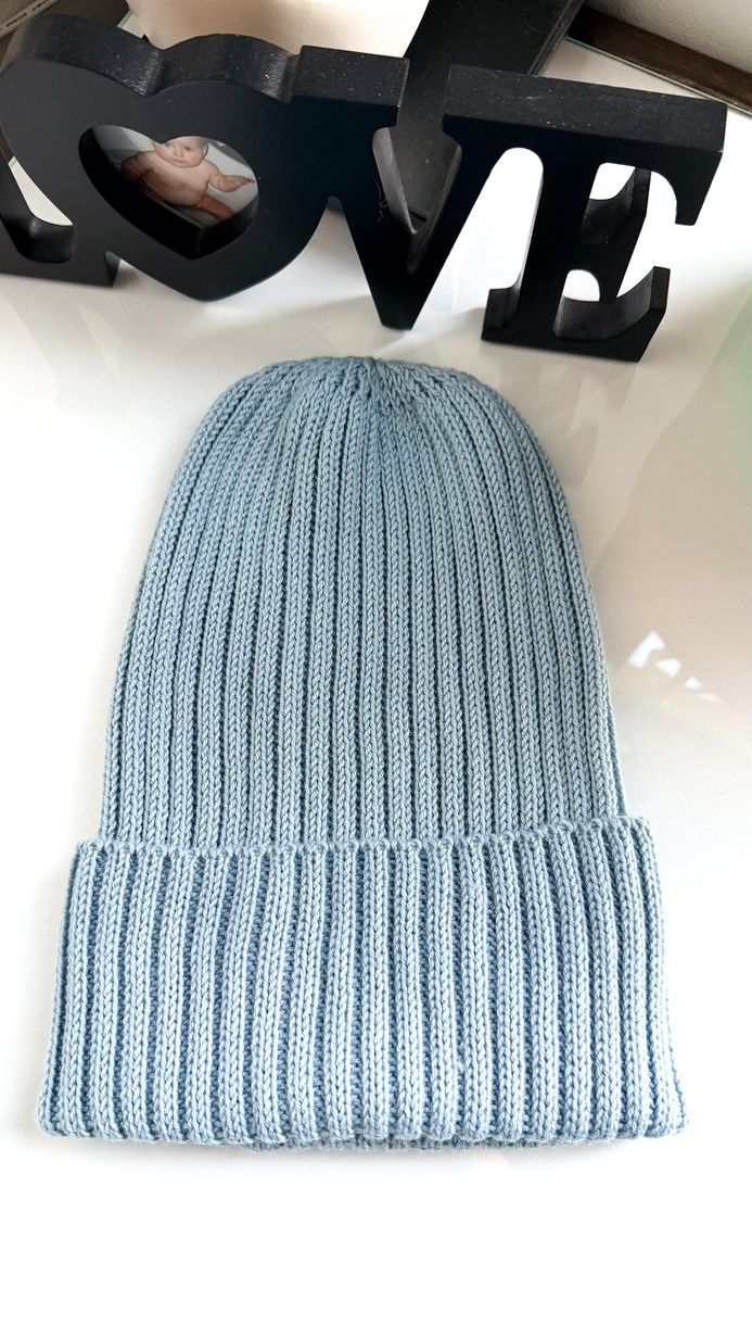 VELLA – czapka z wełny merino baby 43 Jasny Morski
