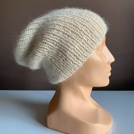 Ręcznie robiona Czapka MARI 100% Alpaka plus nitka moher z jedwabiem 100/01 ecru