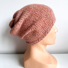 CHMURKA – czapka z alpaki ręcznie robiona 32 blush różowy