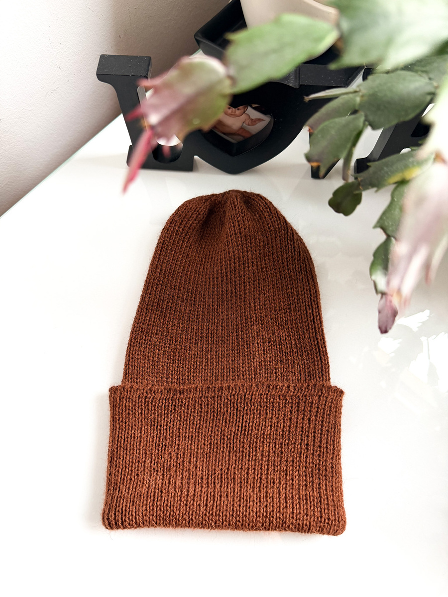 HELEN Turn-Up Beanie 100% Alpaca 9041 Copper Brown