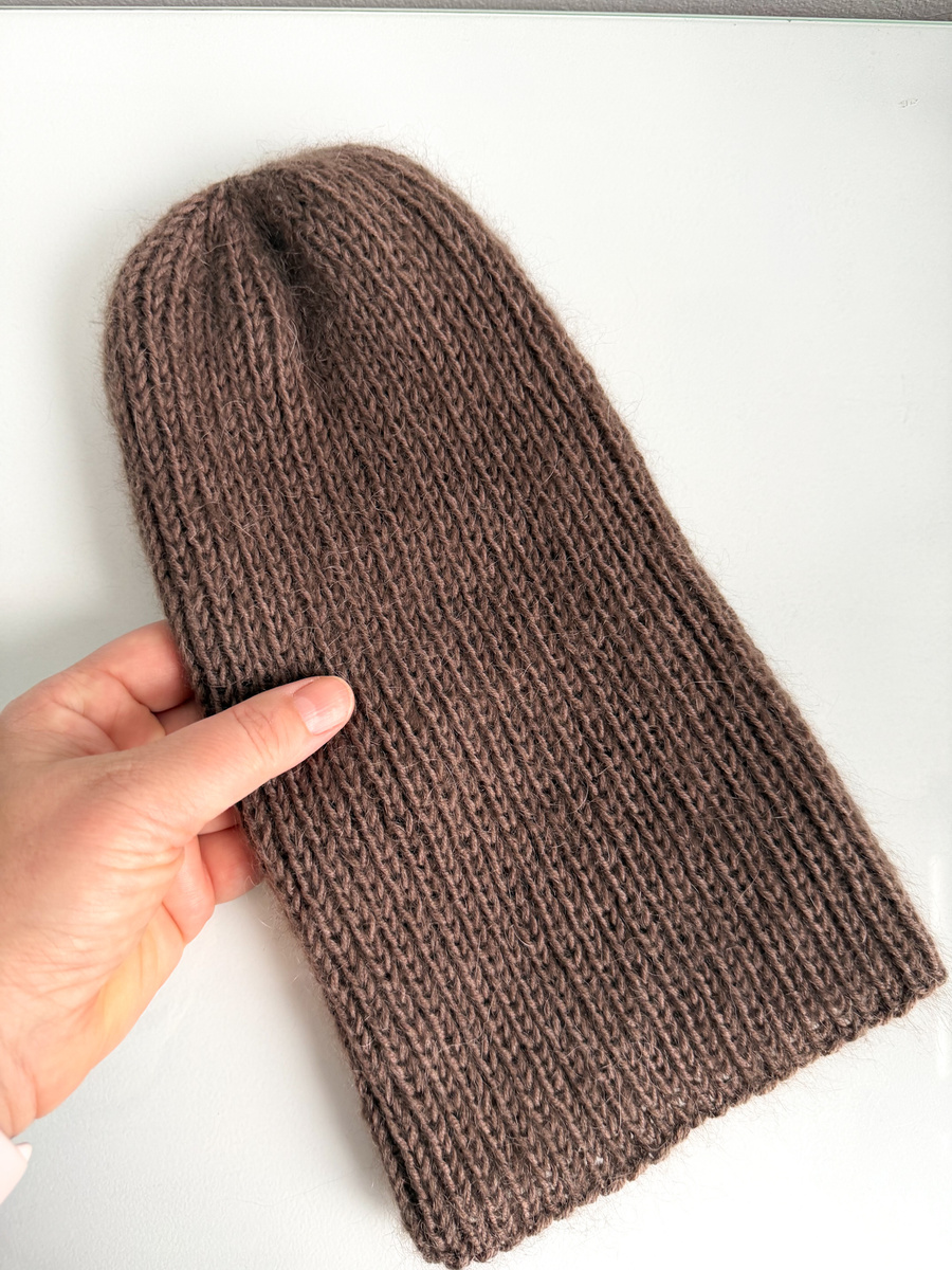 Handmade Czapka damska AUREA 100% Baby Merino plus moher i jedwab 03/29 Wanilia