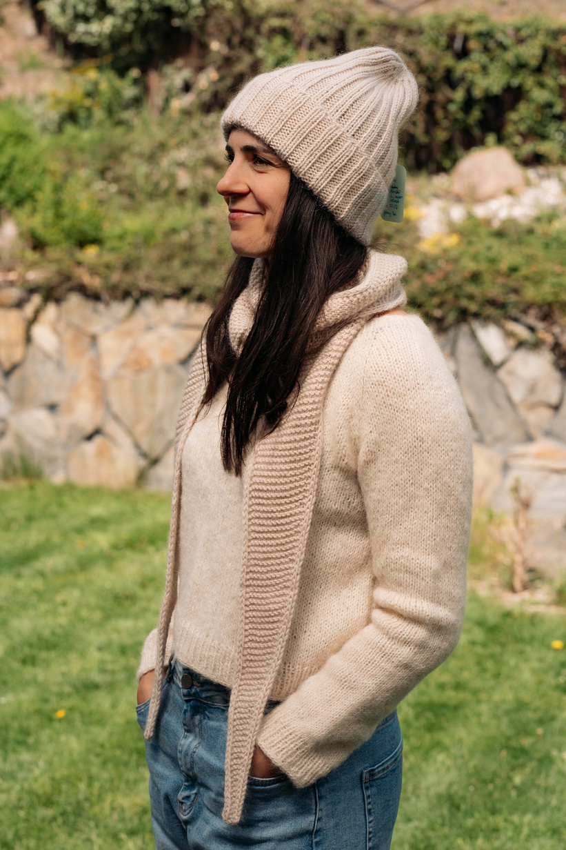 MIRA – czapka beanie handmade merino + moher i jedwab 50/56 jasny beż