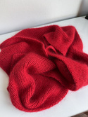Ciepły i przytulny szal Nitkowe Love 30x180 cm  100% Baby Merino 21 czarny