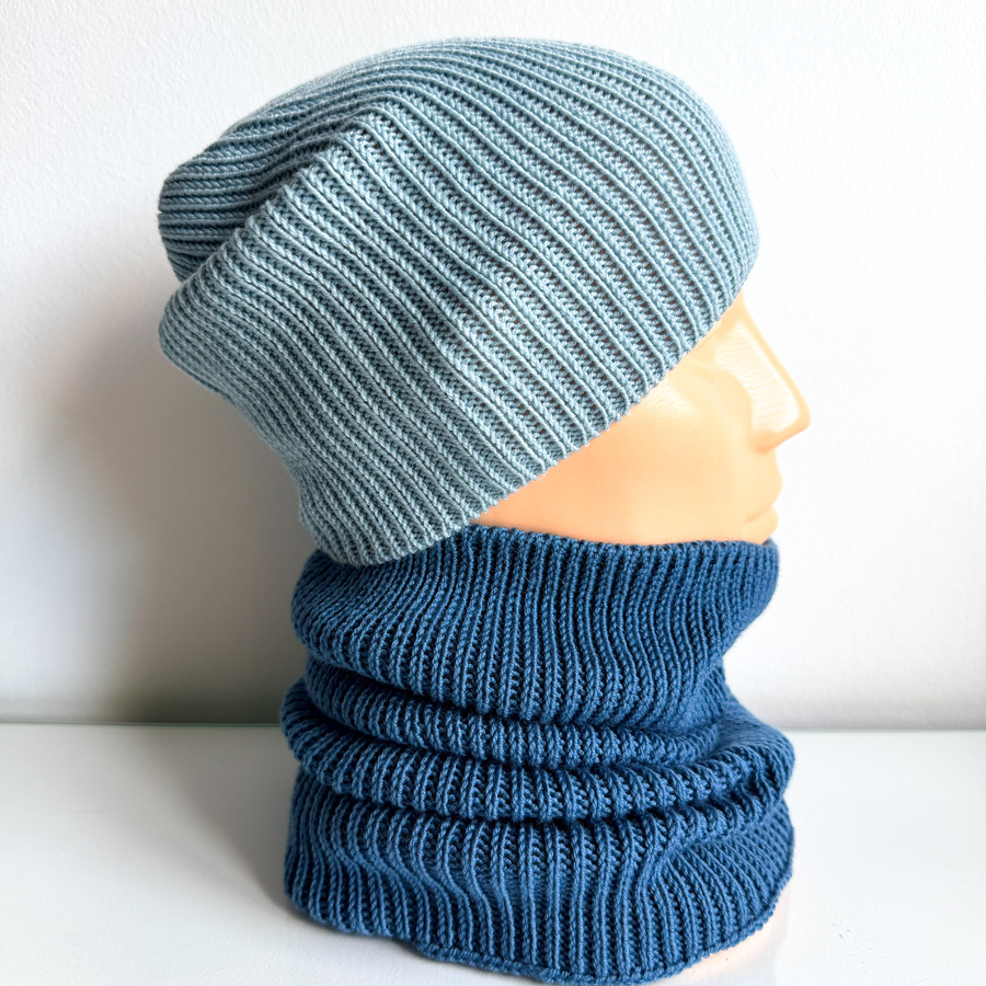 Ręcznie robiony KOMIN VARELLA 100% Baby Merino 38 Oliwka