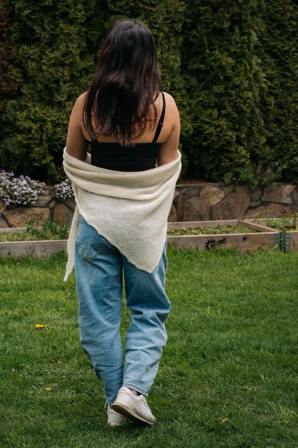 MORGANA Large alpaca and silk shawl – choose your colour