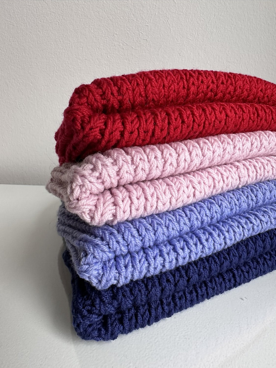 NANA – czapka beanie wywijana z wełny 100% baby merino 30 Niebieski
