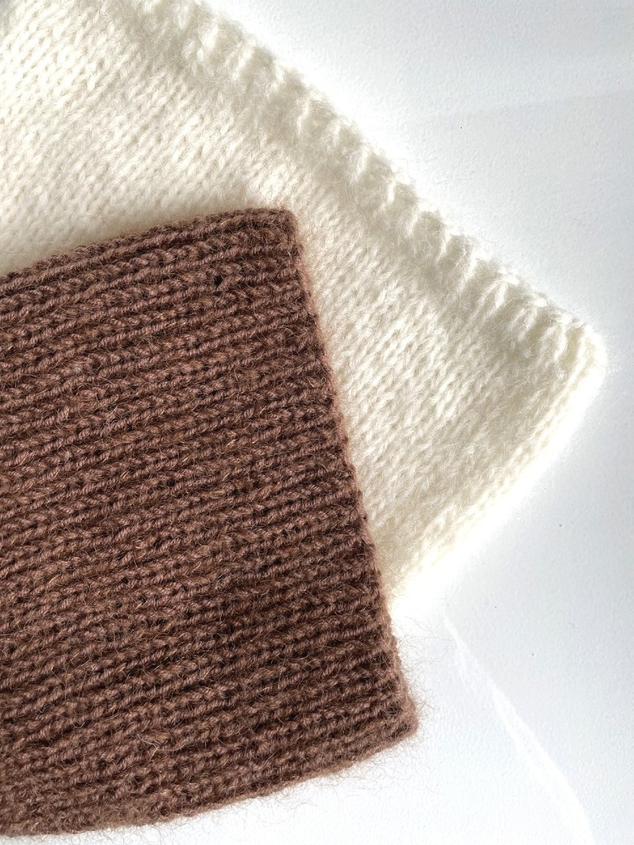 Handmade women's hat AUREA 100% baby merino plus mohair and silk 52/35 Milk chocolate