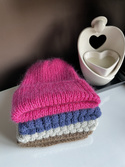 AUREA – ręcznie robiona ciepła czapka beanie baby merino + moher i jedwab damska / dziecięca 08/13 Fuksja