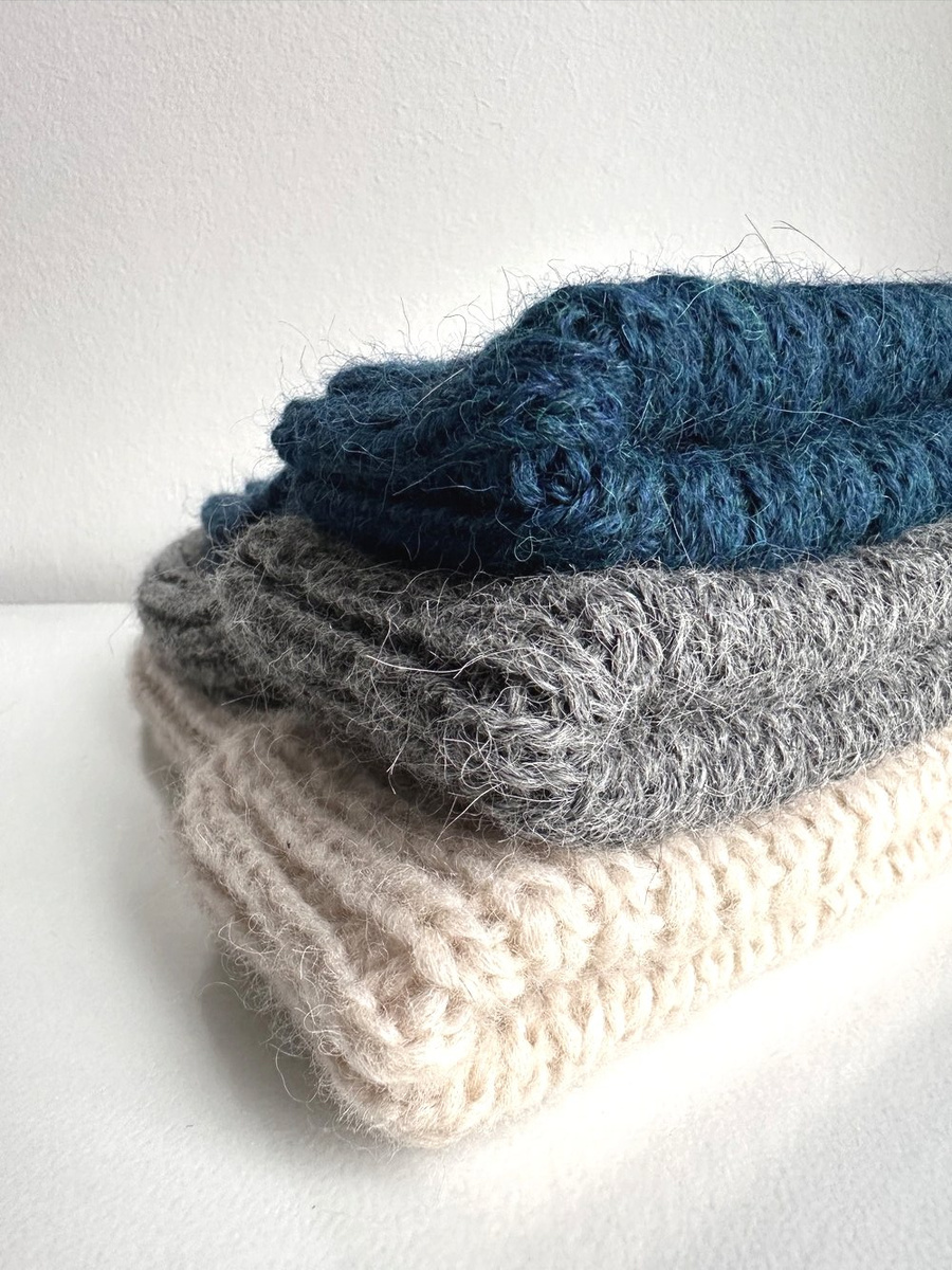 LAURIN Women's Alpaca Beanie 100% 7240 Petrol Blue