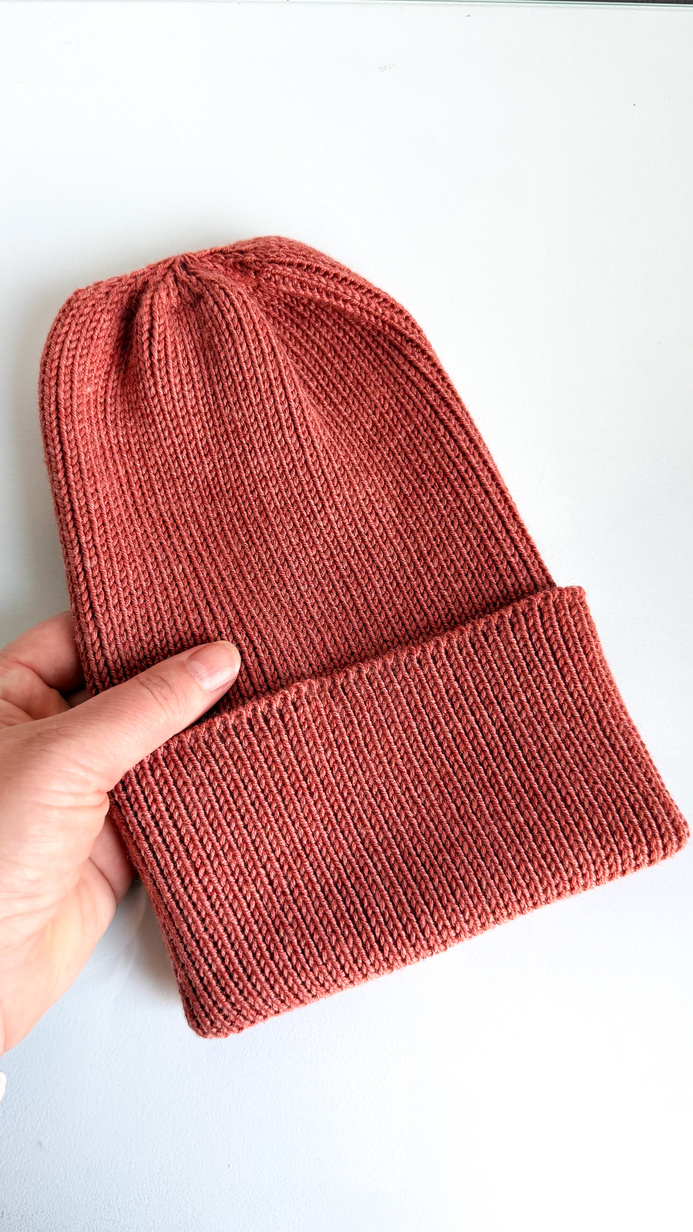 VARELLA – czapka beanie z wełny merino 48 Blush zimowa