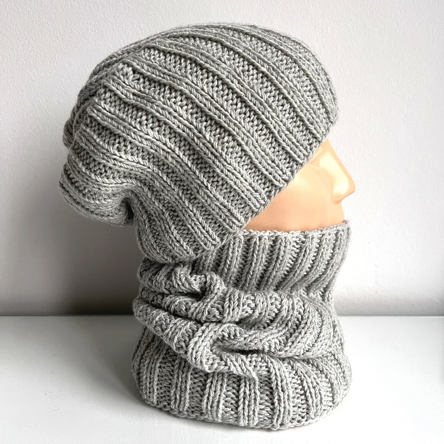 Ręcznie robiony KOMIN HELLI 100% Baby Merino - WYBIERZ KOLOR