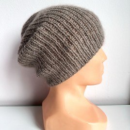 AUREA – ręcznie robiona czapka beanie baby merino + moher i jedwab damska 57/12 szaro-brązowy