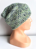 VARELLA Beanie-Mütze mit Umschlag 100% Baby-Merinowolle 467 Lody Pistacjowe