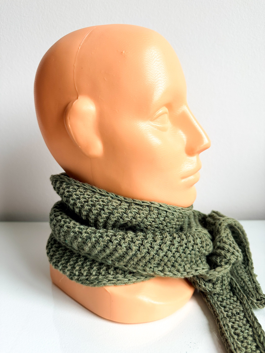 Słodki szalik, apaszka z merynosa Nitkowe Love 22 Magenta