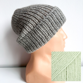Czapka wywijana zrobiona ręcznie na drutach KIARA 100% Alpaka 9030 lody pistacjowe