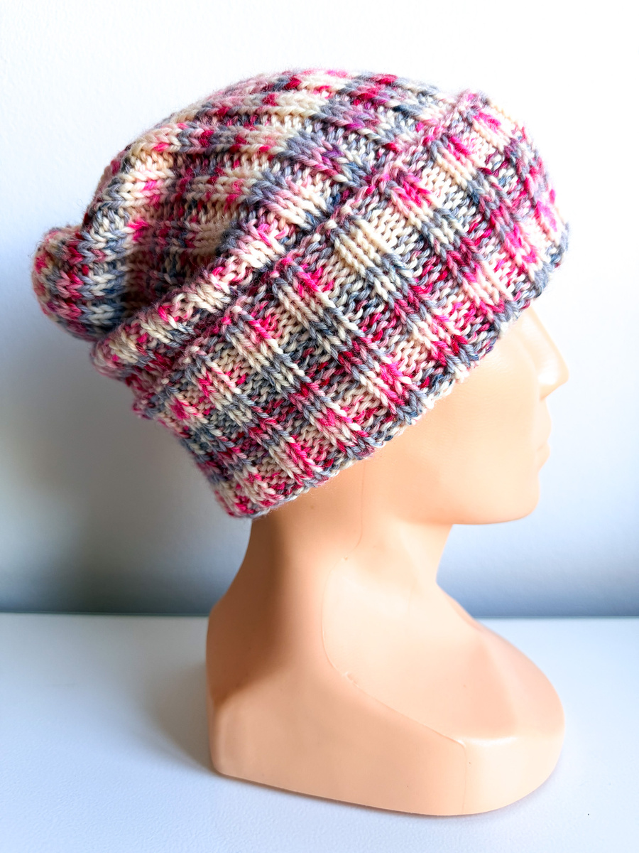 NELLI Turn-Up Merino Wool Beanie 19 jagody i śmietanka