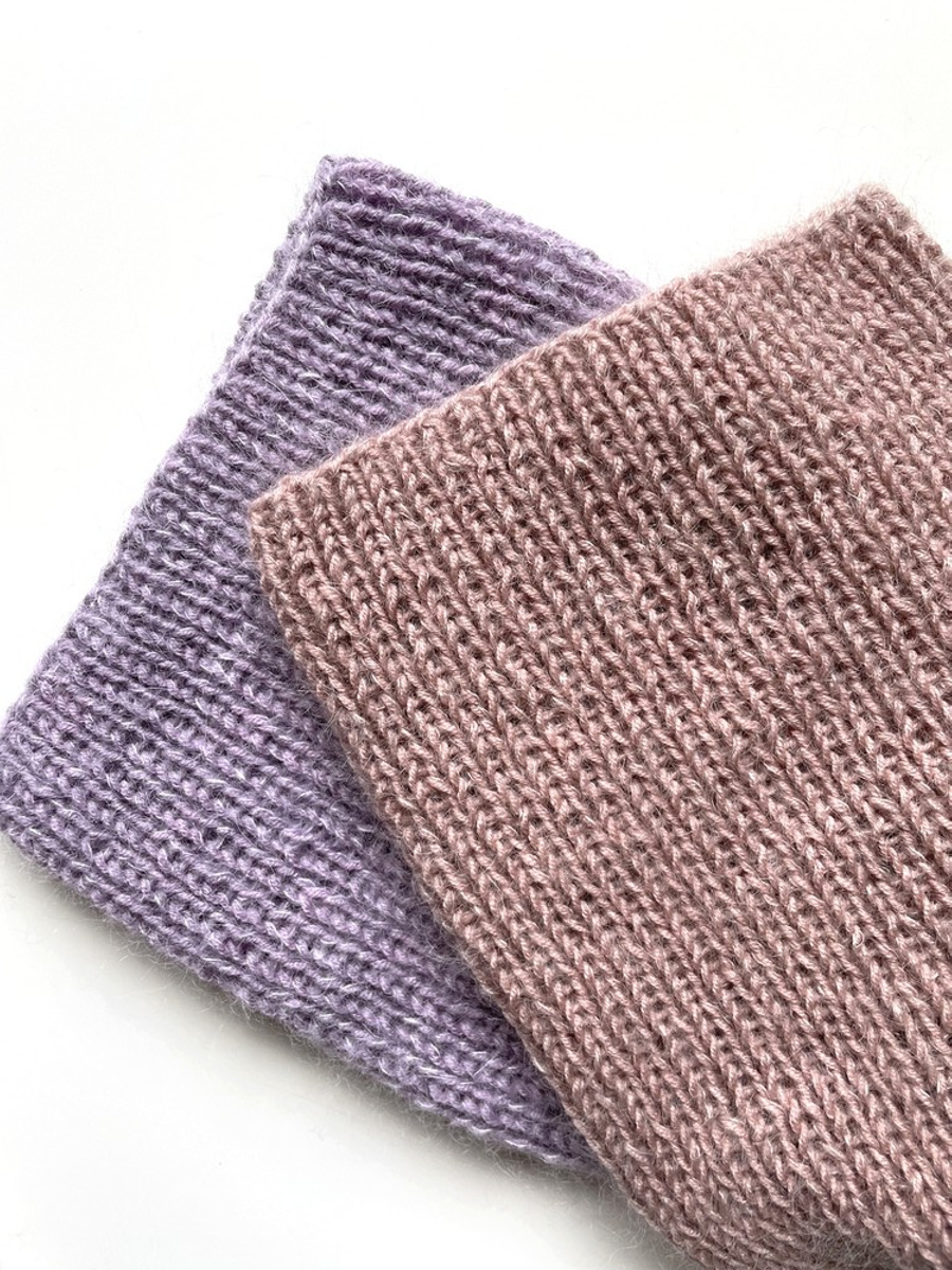 AUREA – ręcznie robiona ciepła czapka merino beanie damska 49/41 Pustynna Róża