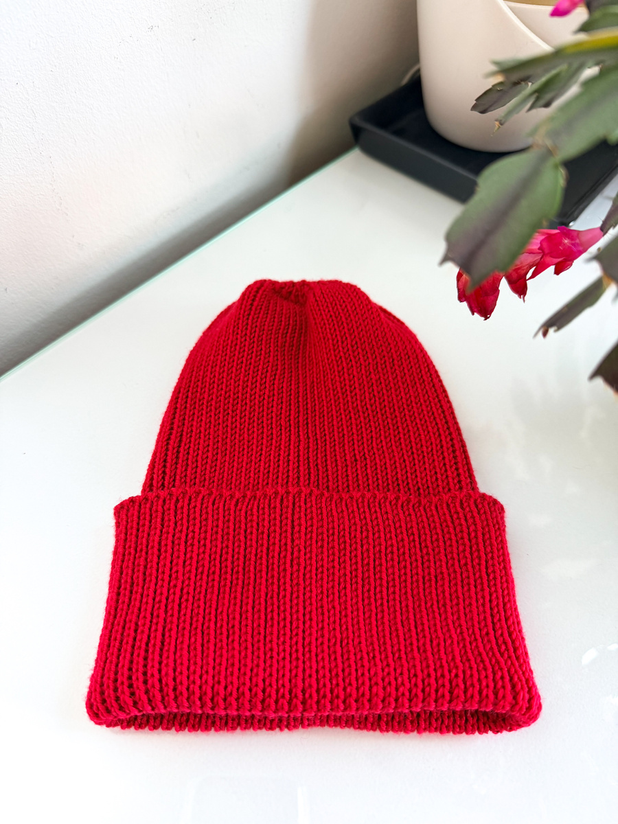 VARELLA Beanie-Mütze aus 100% Baby-Merinowolle 16 Rot Herbst-Winter