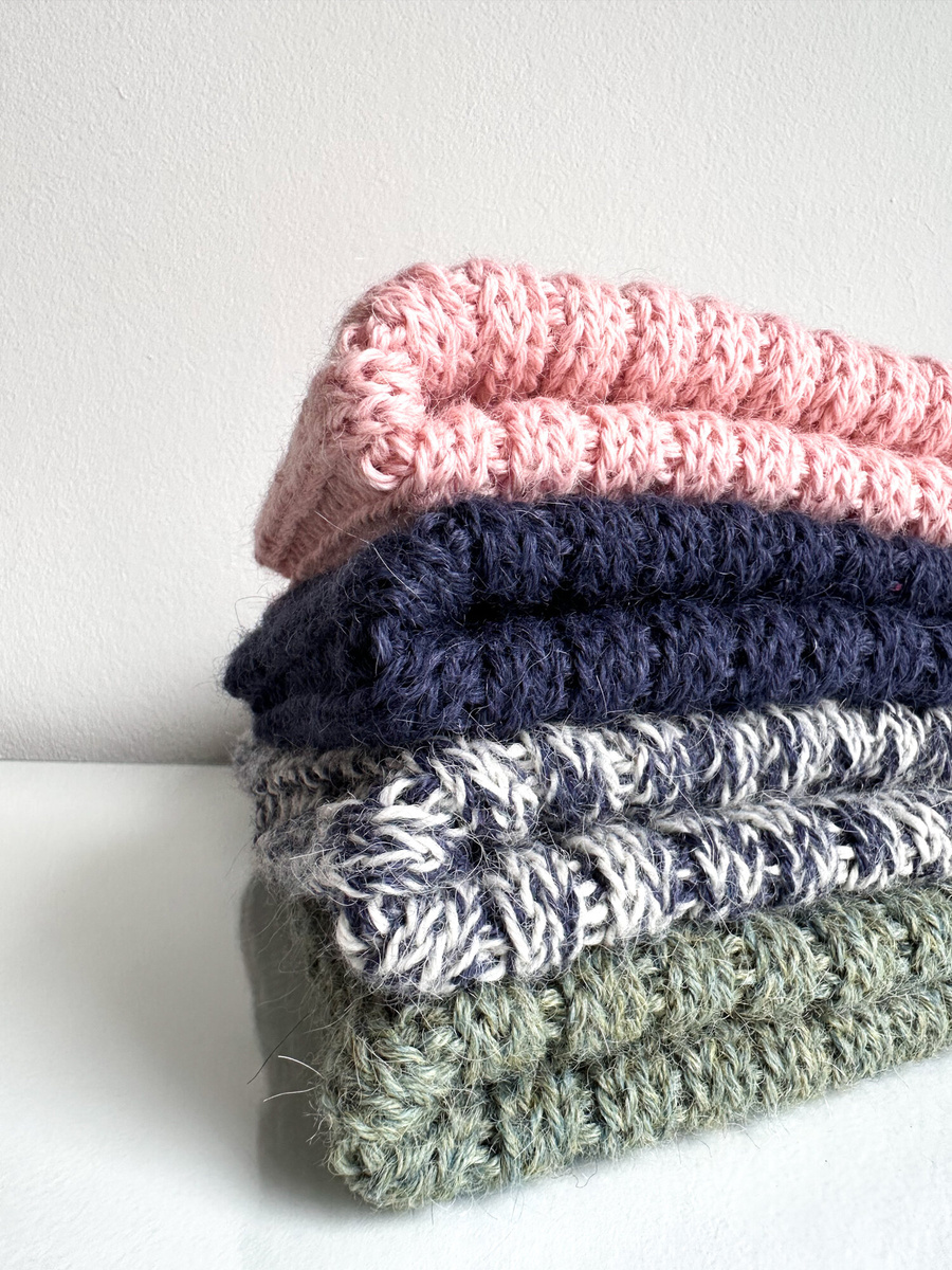 LAURIN – czapka z alpaki damska wywijana 7323 morska mgła