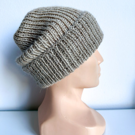 KIARA – czapka z alpaki damska 100% alpaka 2020 Jasny Nugat, wywijana, jesienno-zimowa