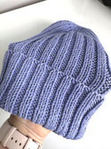 HELLI – wywijana czapka merino 100% Baby Merino 25 Lawenda zimowa beanie