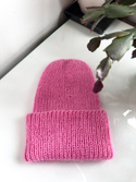 Ręcznie robiona czapka beanie AUREA 100% Baby Merino plus moher i jedwab 07/62 Lody truskawkowe