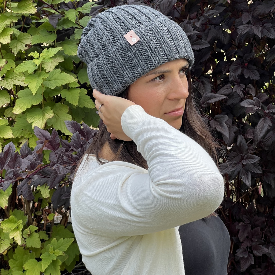 HELLI – czapka beanie wywijana z wełny baby merino 20 Ciemny szary