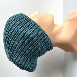 NANA – czapka beanie z wełny baby merino 47 Morze Północne