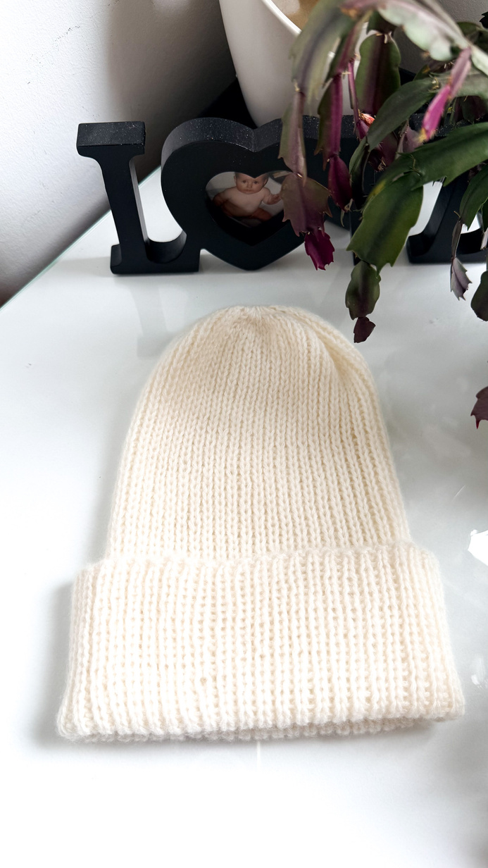 Nitkowe Love - Beanie kaszmirowa z jedwabiem ELARA 501/117 Neve (ecru)