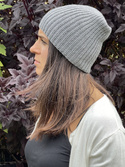NANA – ręcznie robiona czapka beanie z wełny baby merino 19 szary jesienno-zimowa