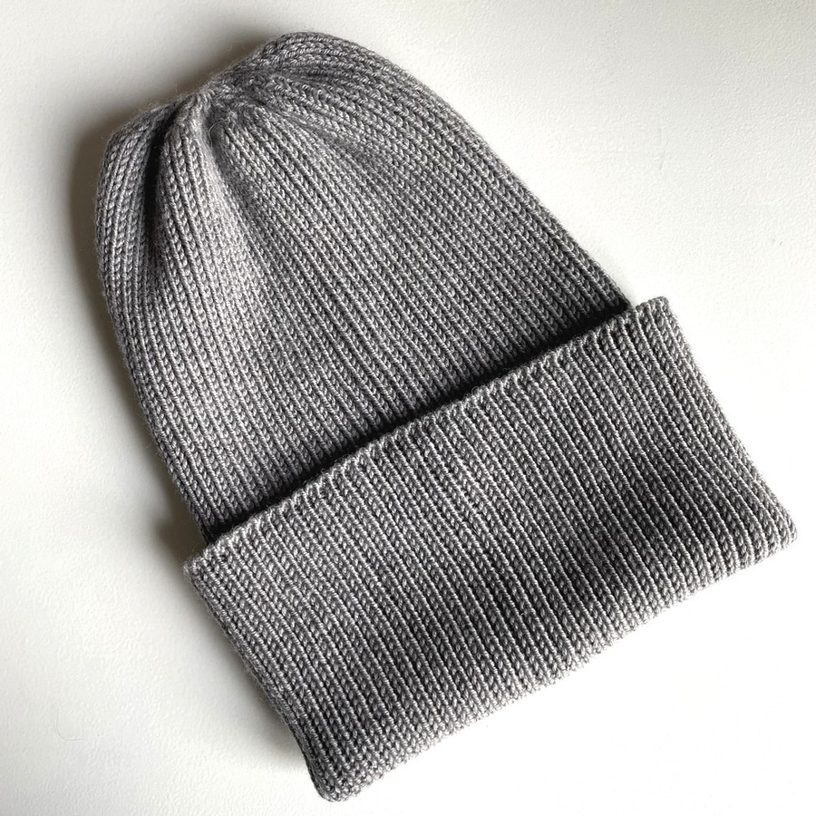 VARELLA Beanie-Mütze mit Umschlag 100% Baby-Merinowolle 19 Grau
