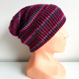 VARELLA – czapka zimowa z wełny 2508 fioletowa beanie wywijana