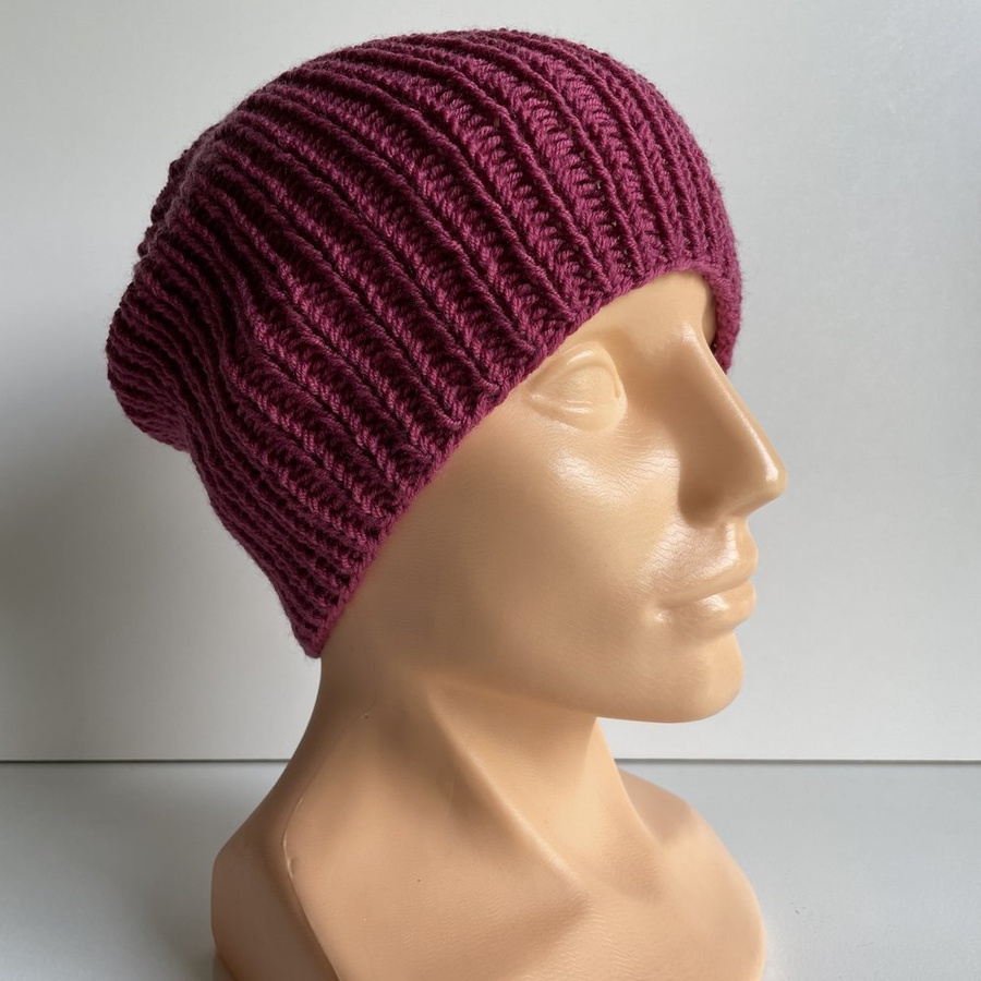 NANA – czapka beanie z wełny baby merino 41 Śliwka, jesienno-zimowa
