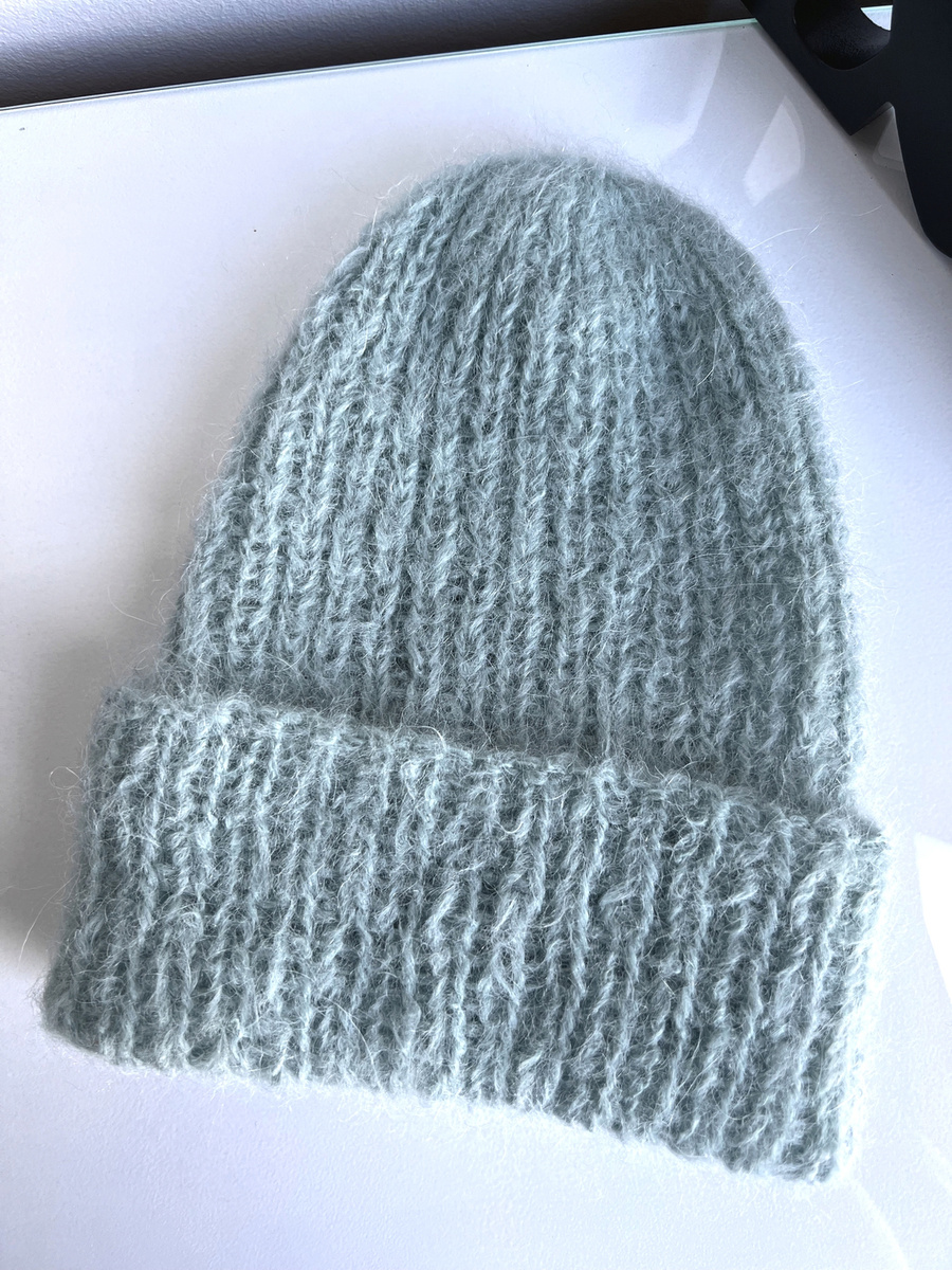 WATA CUKROWA Women's Alpaca Beanie 09 Sea Green