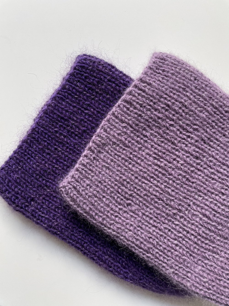 Handmade women's hat AUREA 100% Baby Merino plus mohair and silk 40/05 Amethyst