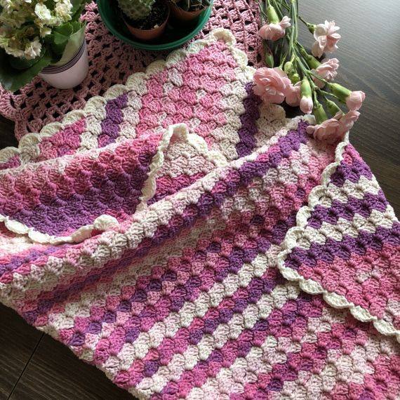 Wykonany ręcznie kocyk dziecięcy 80x80 cm