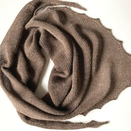 Chusta gładka, symetryczna, 100% Alpaka 607 Jasny Brąz