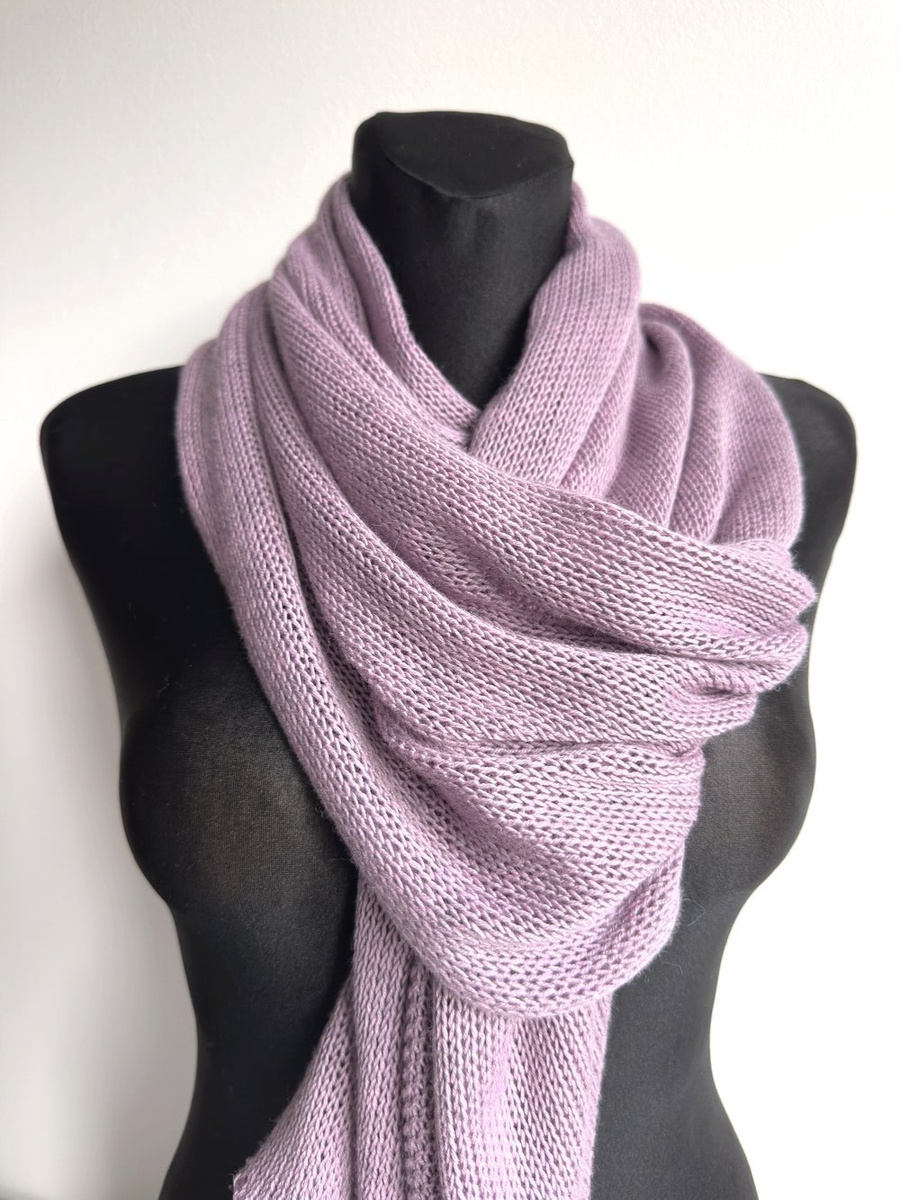 Ciepły i przytulny szal Nitkowe Love 230x35 cm 100% Baby Merino - WYBIERZ KOLOR