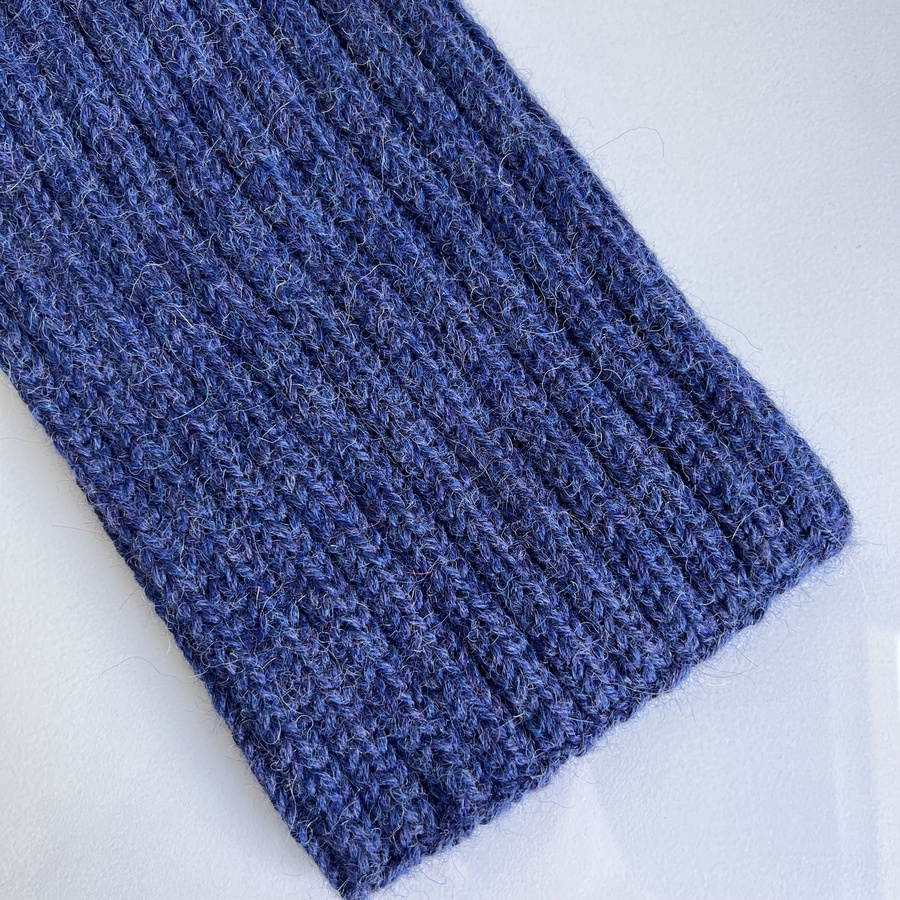 LAURIN – czapka z 100% alpaki bez wywinięcia 6360 nocne niebo