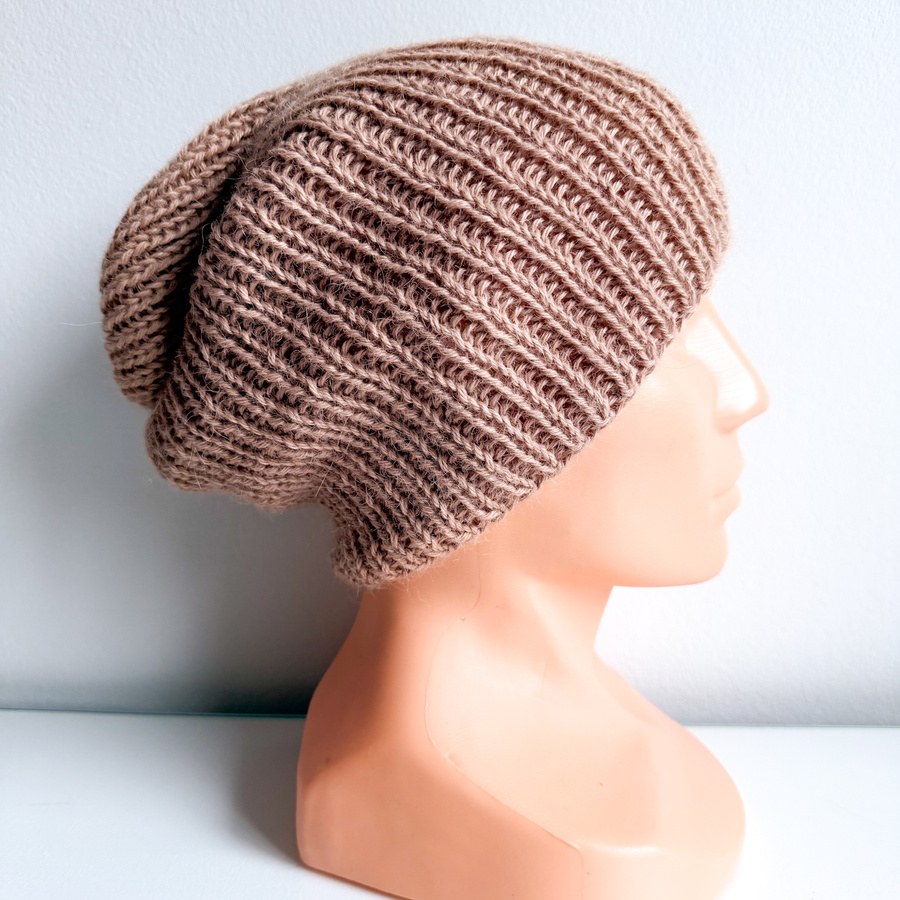 Czapka robiona na drutach KIARA 100% Alpaka 302 camel