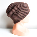 VARELLA handgemachte Beanie-Mütze mit Umschlag 100% Baby-Merinowolle