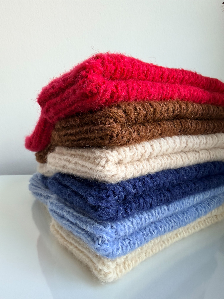 MORGANA – ręcznie robiona czapka damska alpaka + jedwab 5575/39 granatowy