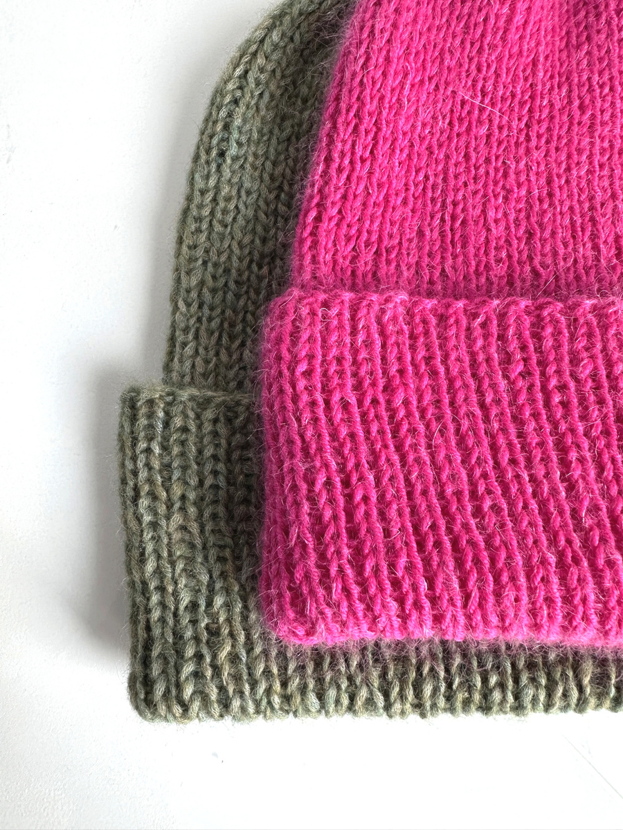 AUREA – ręcznie robiona ciepła czapka beanie baby merino + moher i jedwab damska / dziecięca 08/13 Fuksja