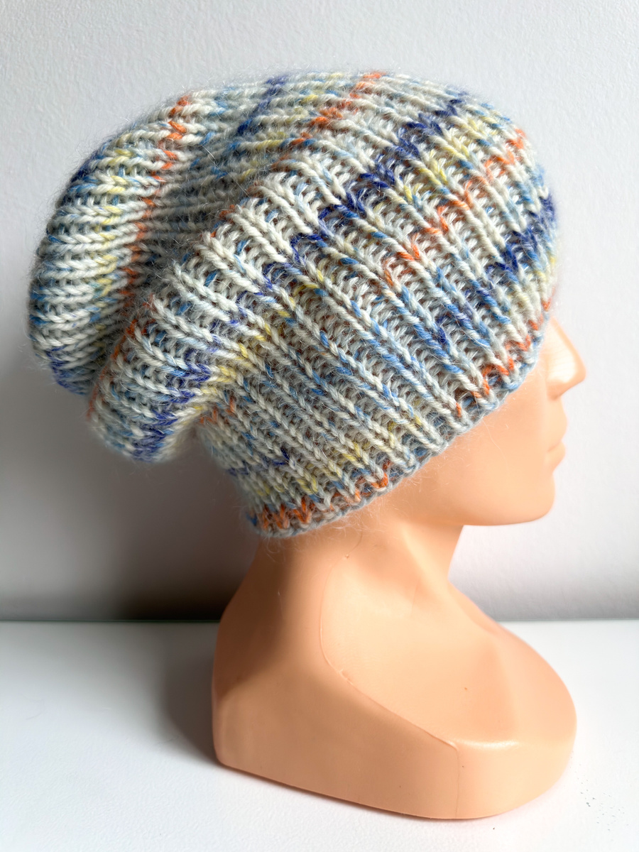 Handmade Czapka damska AUREA Print Merynos plus moher i jedwab 21/59 morski kapitan