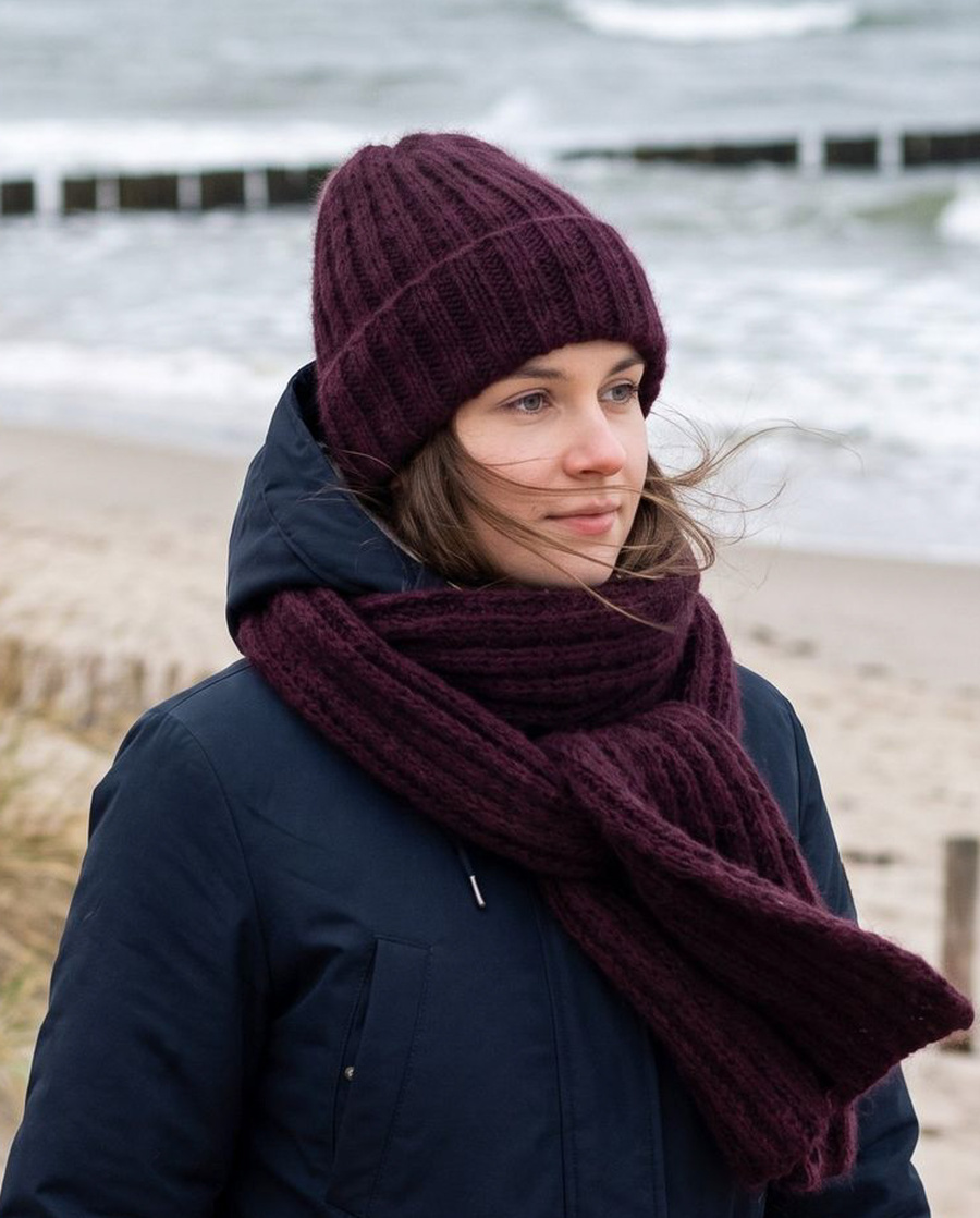 LAURIN Turn-Up Beanie Alpaca Wool 9044 Ciemne Winogrona